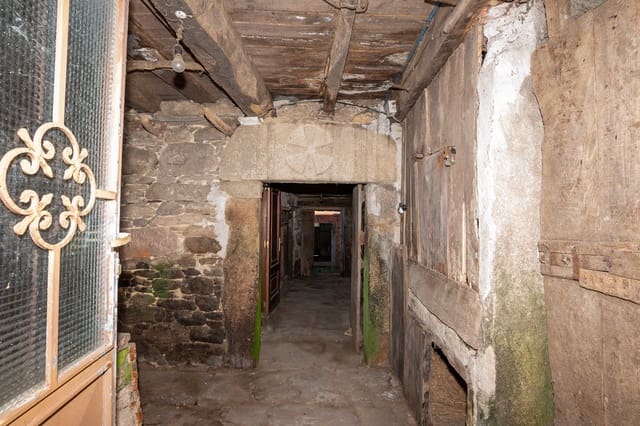 5 chambre Finca/Maison de Campagne à vendre à Lugo ville - 140 000 € (Ref: 9459663)