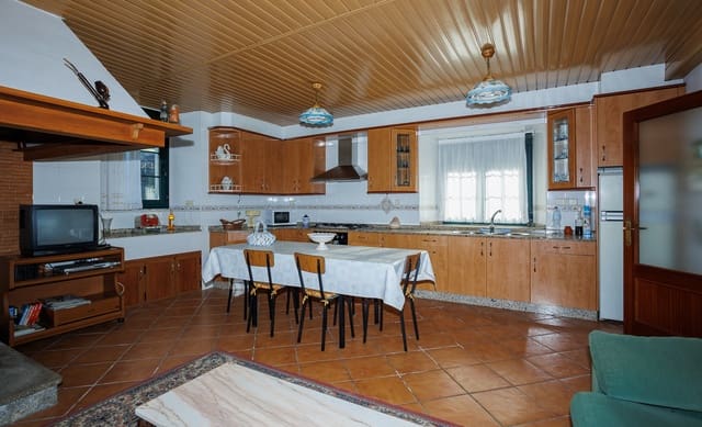 5 slaapkamer Finca/Landhuis te koop in Boimorto met garage - € 280.000 (Ref: 9464851)