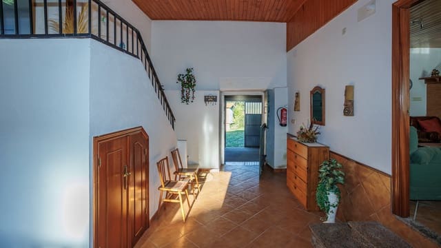 5 slaapkamer Finca/Landhuis te koop in Boimorto met garage - € 280.000 (Ref: 9464851)