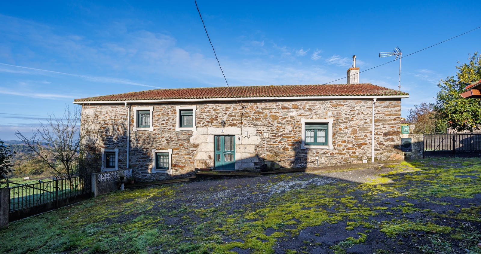 5 soveværelse Finca/Landehus til salg i Boimorto med garage - € 280.000 (Ref: 9464851)