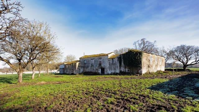 1 chambre Finca/Maison de Campagne à vendre à Lugo ville - 300 000 € (Ref: 9469824)