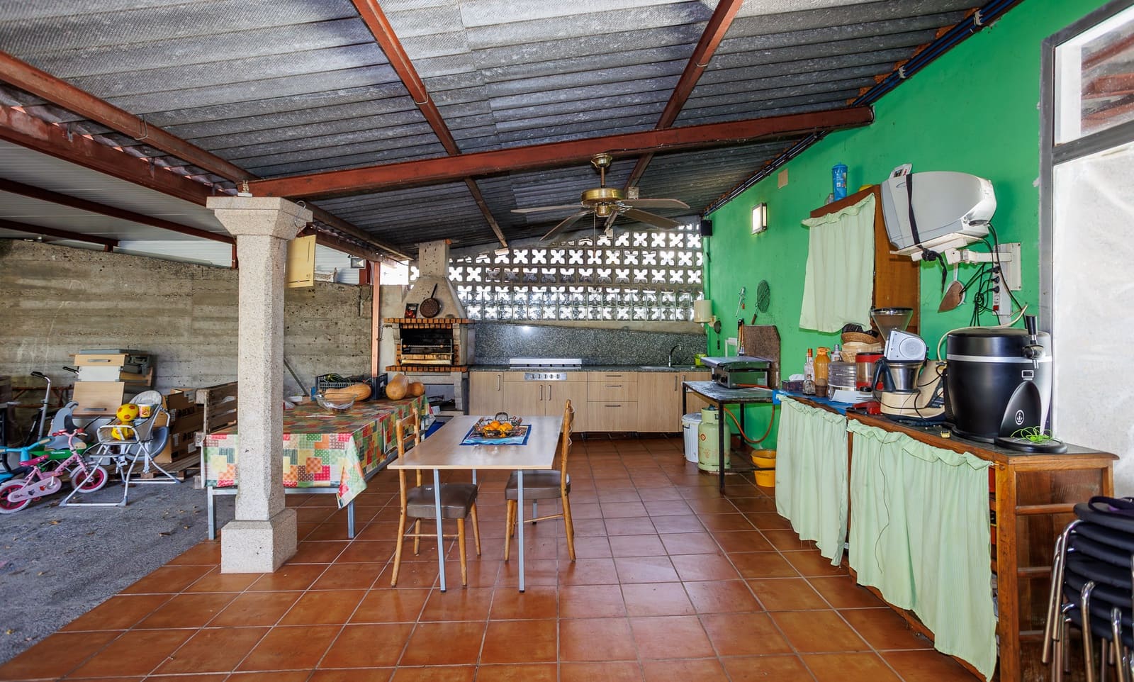 5 sypialnia Biznes na sprzedaż w Boqueixon - 600 000 € (Ref: 9489955)