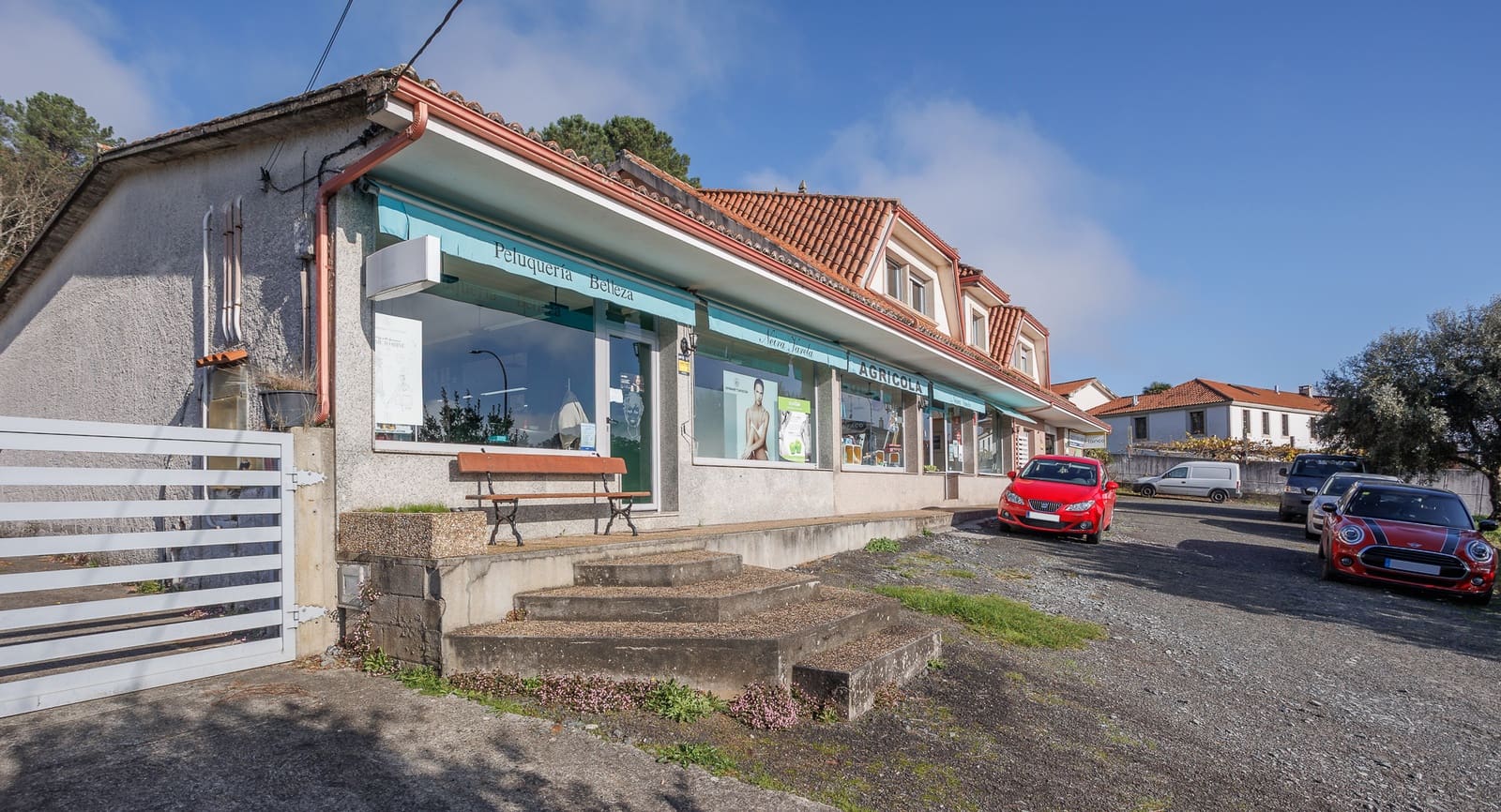 5 bedroom Business for sale in Boqueixon with pool garage - € 600,000 (Ref: 9489955)
