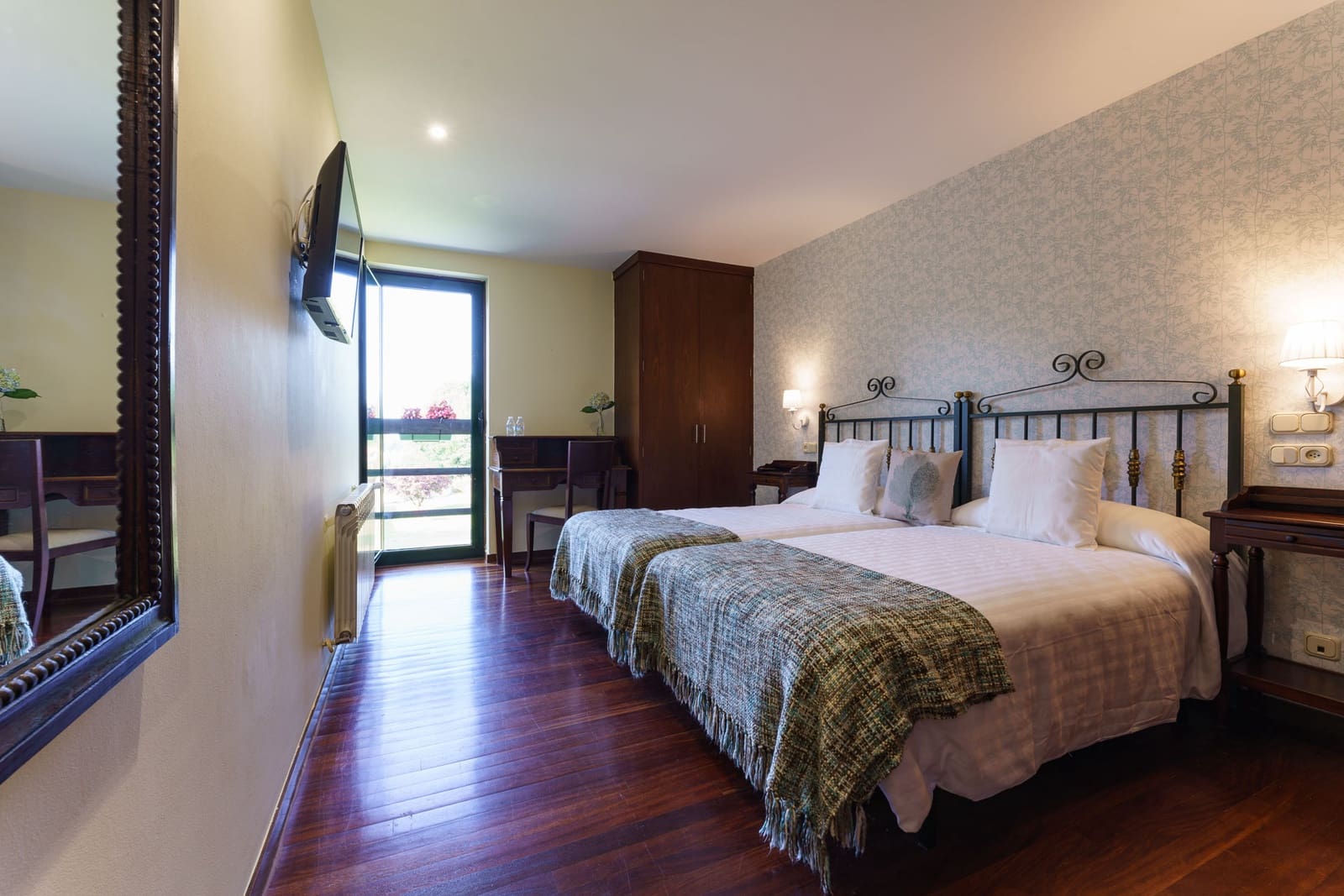 11 slaapkamer Bedrijf te koop in Arzua - € 965.000 (Ref: 9500329)