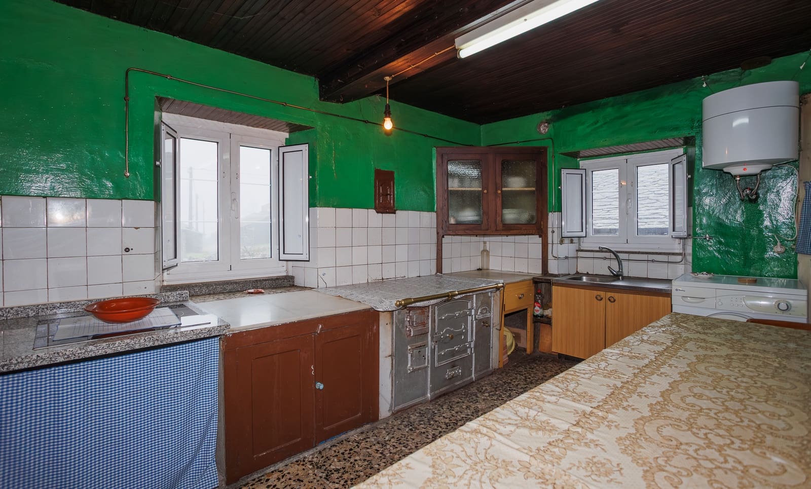 6 soveværelse Finca/Landehus til salg i Grandas de Salime - € 160.000 (Ref: 9509988)