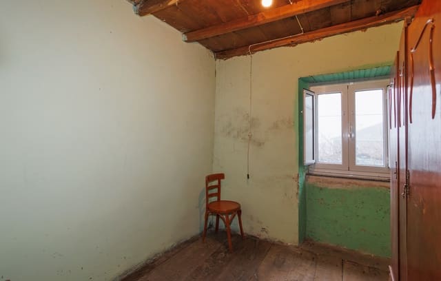 6 soveværelse Finca/Landehus til salg i Grandas de Salime - € 160.000 (Ref: 9509988)