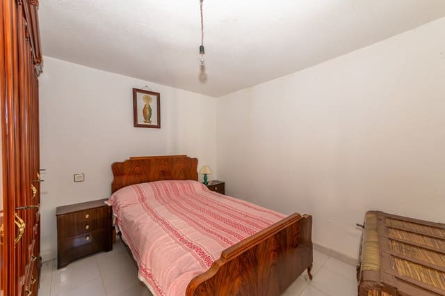 3 soveværelse Finca/Landehus til salg i Santa Colomba de Somoza - € 69.000 (Ref: 9525054)