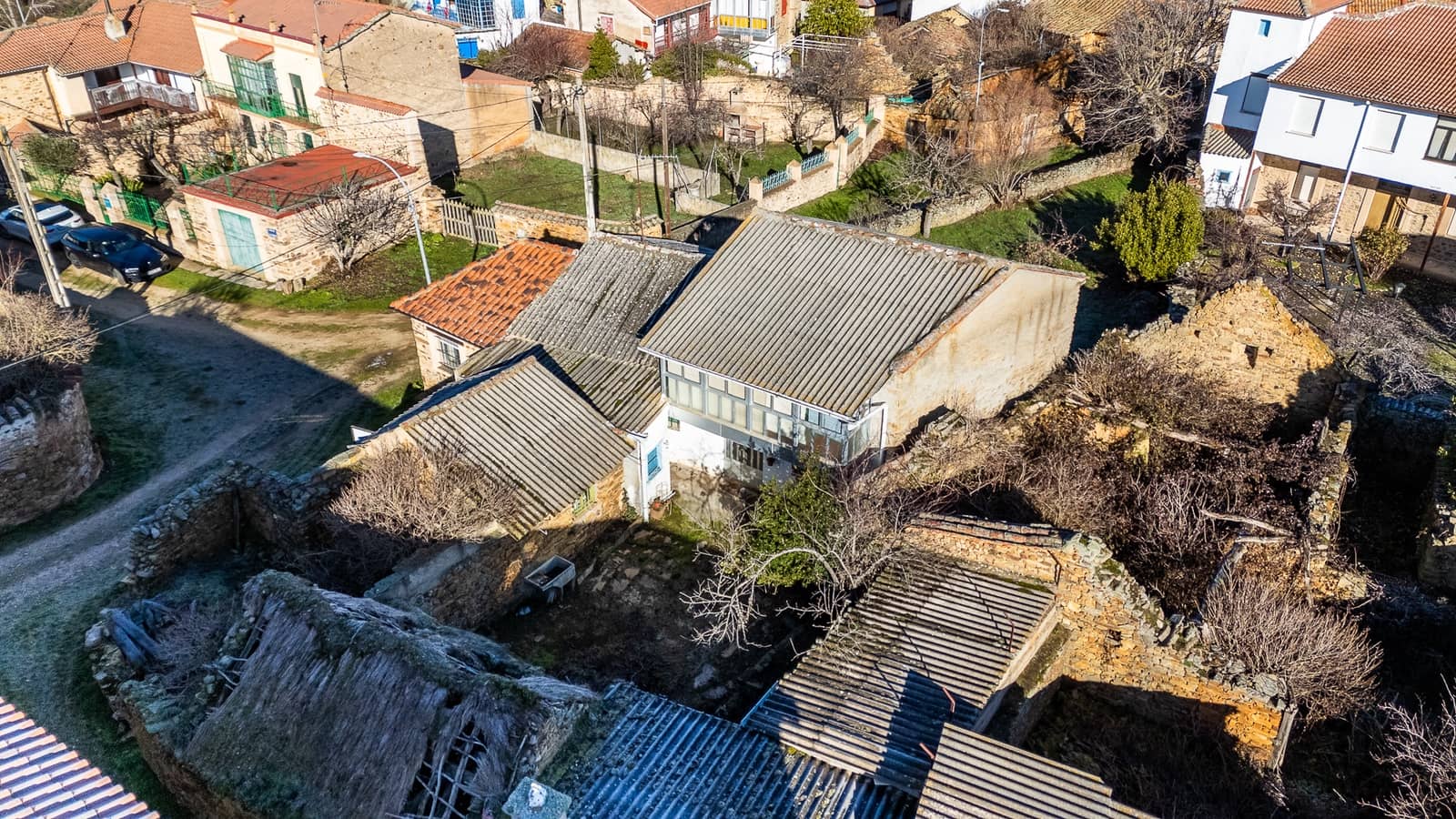 3 soveværelse Finca/Landehus til salg i Santa Colomba de Somoza - € 69.000 (Ref: 9525054)