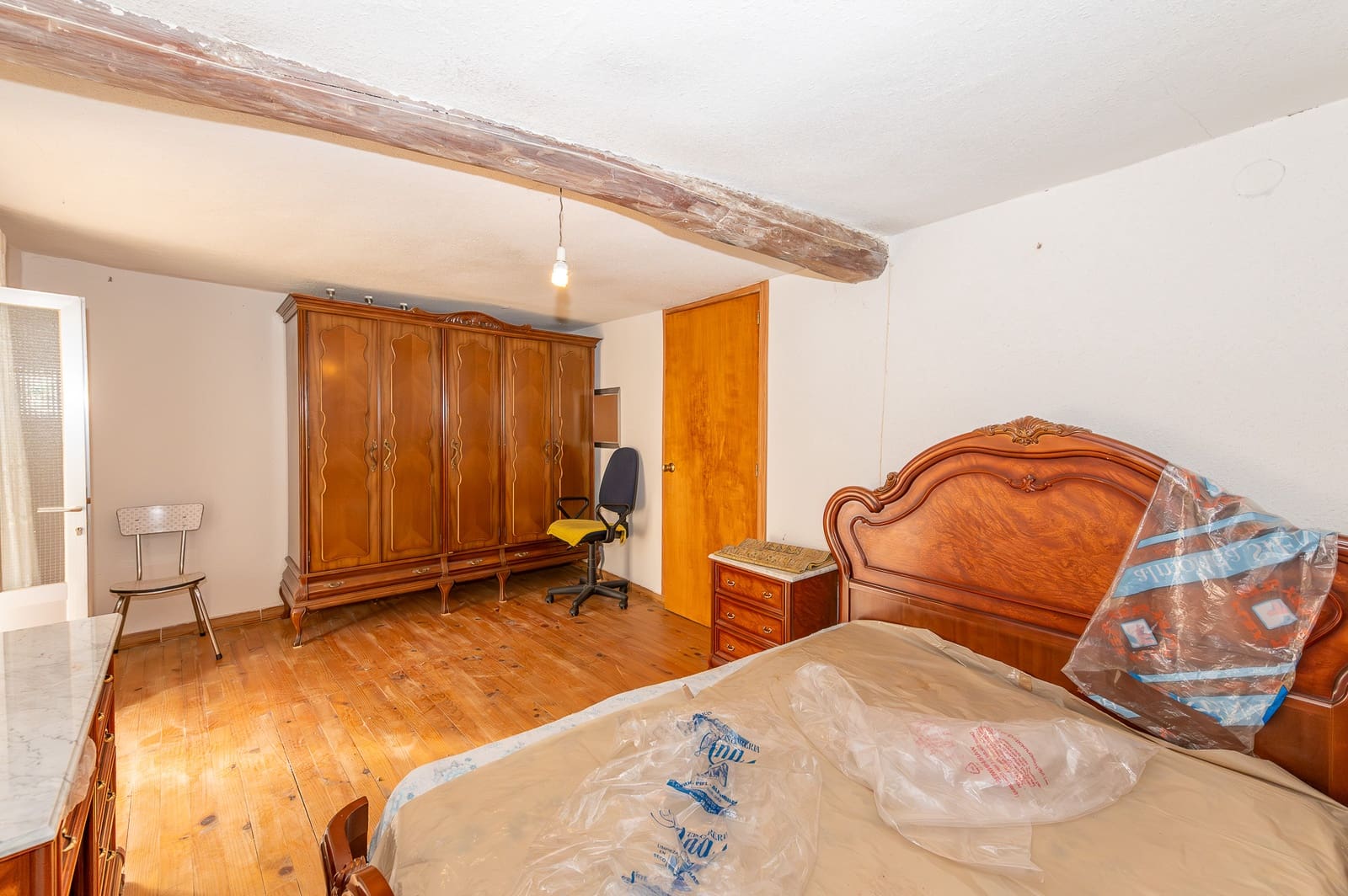 3 bedroom Finca/Country House for sale in Santa Colomba de Somoza with garage - € 69,000 (Ref: 9525054)