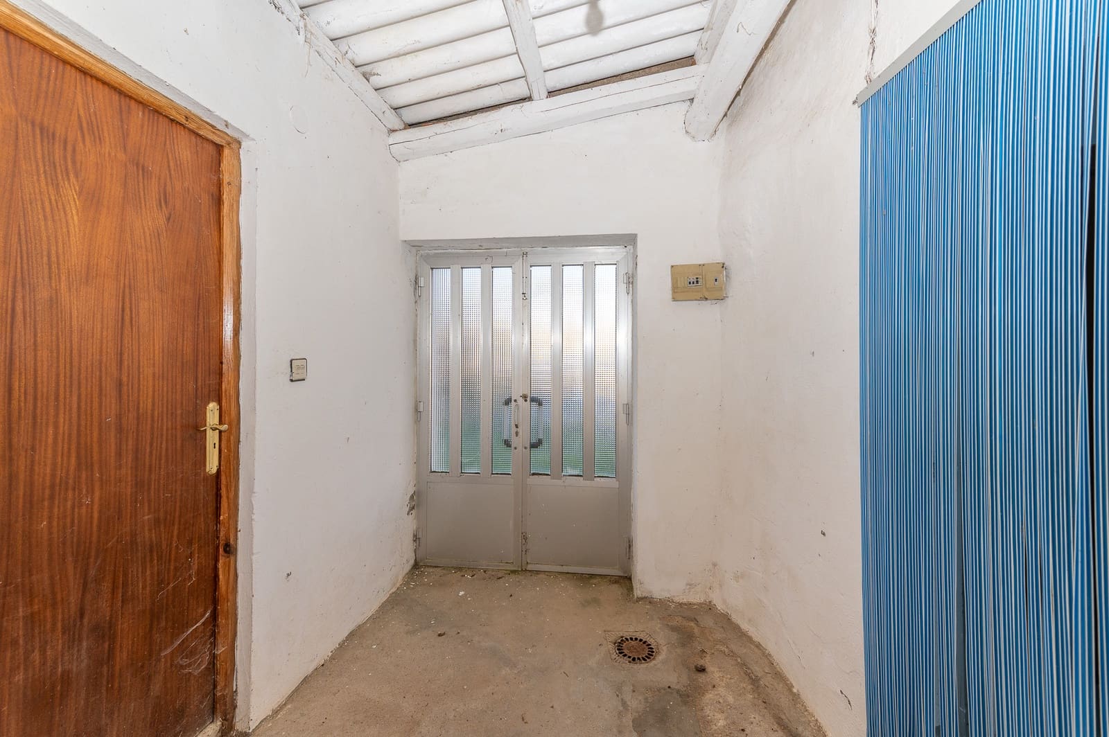 3 bedroom Finca/Country House for sale in Santa Colomba de Somoza with garage - € 69,000 (Ref: 9525054)