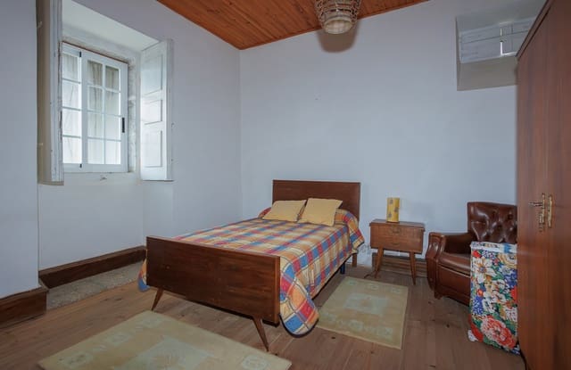 5 slaapkamer Finca/Landhuis te koop in Carballeda de Avia - € 200.000 (Ref: 9534916)