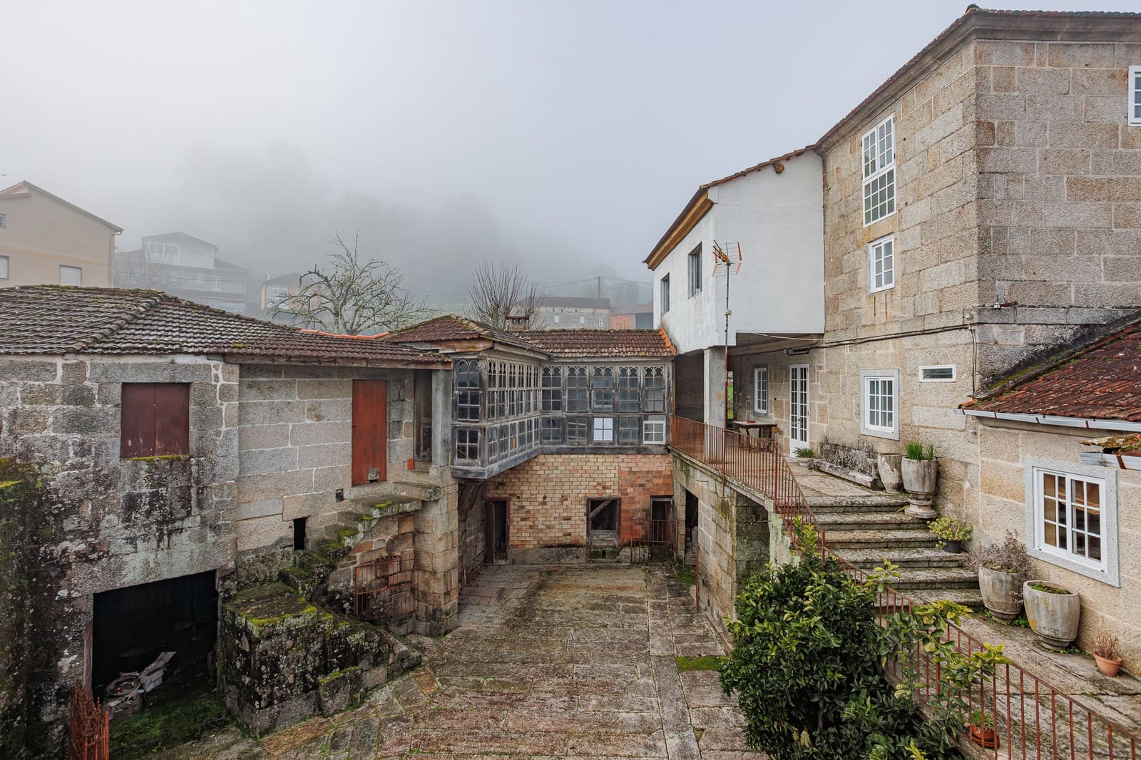 5 slaapkamer Finca/Landhuis te koop in Carballeda de Avia - € 200.000 (Ref: 9534916)