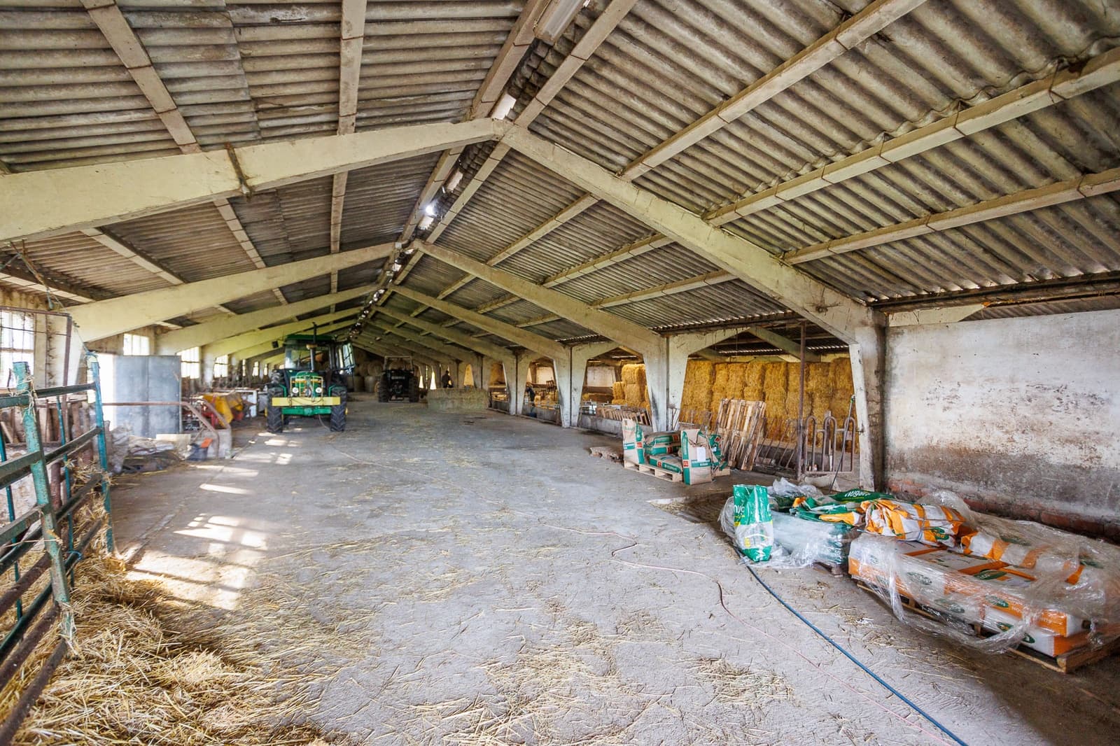 5 bedroom Finca/Country House for sale in Cospeito with pool garage - € 3,500,000 (Ref: 9627962)