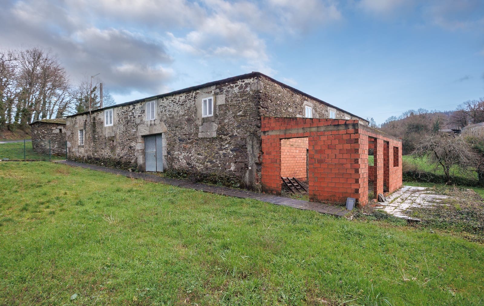 6 soverom Finca/Herregård til salgs i O Corgo med garasje - € 115 000 (Ref: 9650403)
