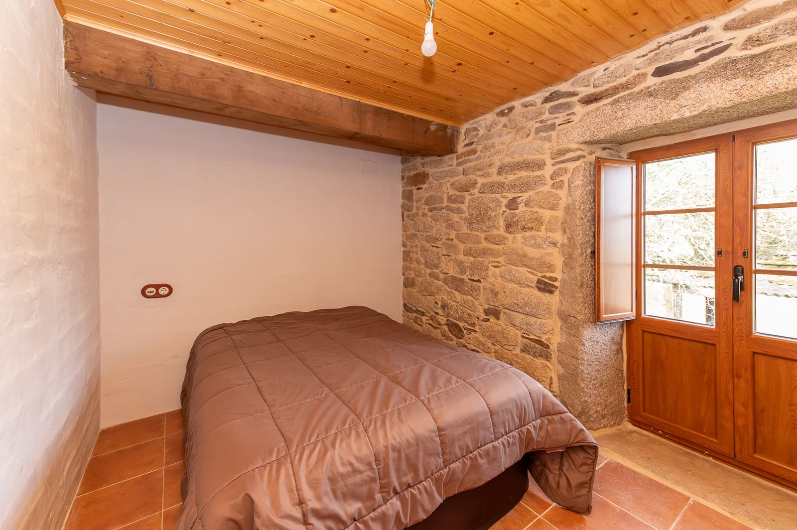 3 bedroom Finca/Country House for sale in Guitiriz - € 140,000 (Ref: 9677861)