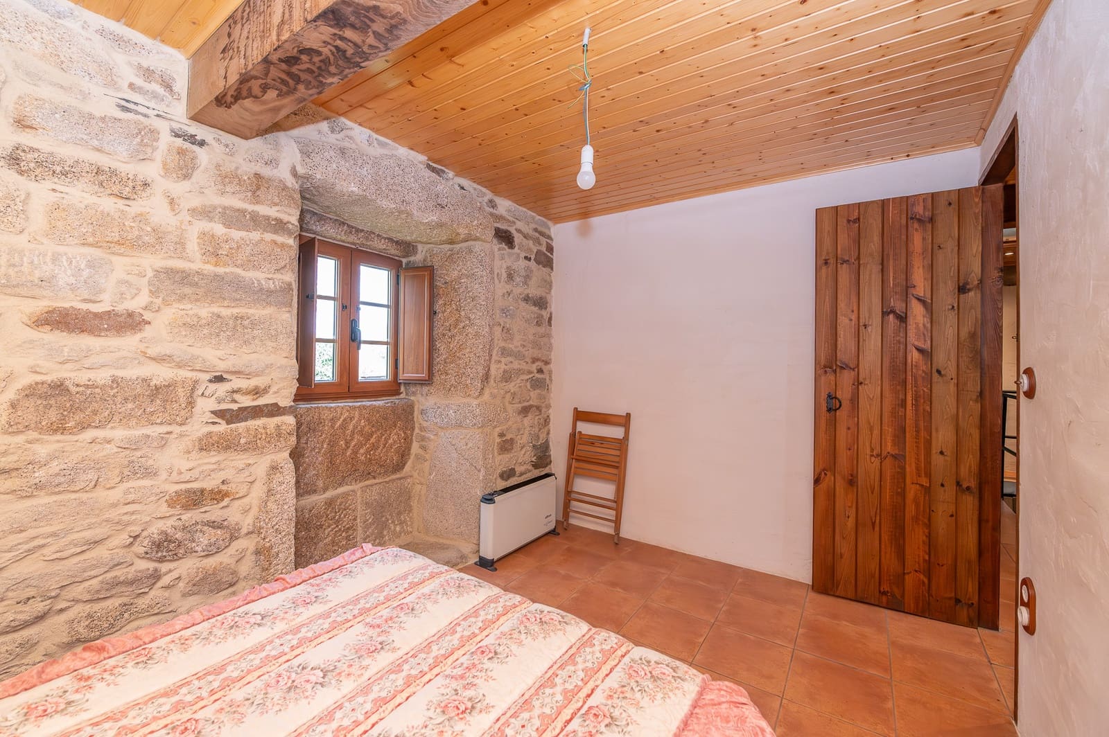 3 bedroom Finca/Country House for sale in Guitiriz - € 140,000 (Ref: 9677861)