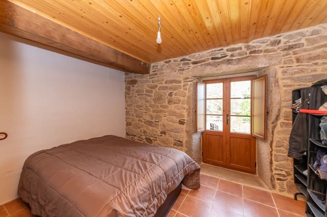 3 quarto Quinta/Casa Rural para venda em Guitiriz - 129 000 € (Ref: 9677861)