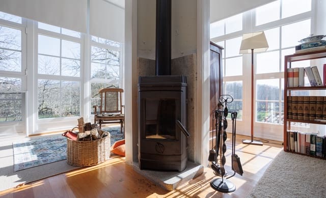 4 bedroom Finca/Country House for sale in Vilar de Barrio with pool - € 395,000 (Ref: 9687472)