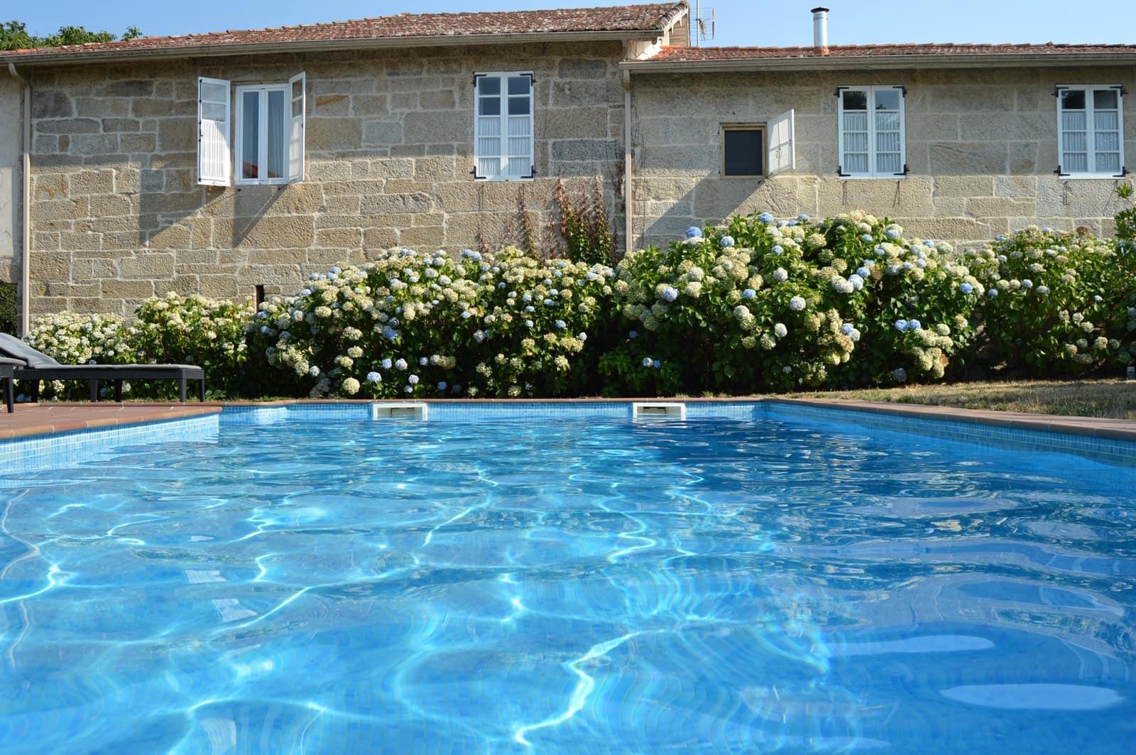 4 bedroom Finca/Country House for sale in Maceda with pool - € 395,000 (Ref: 9687472)