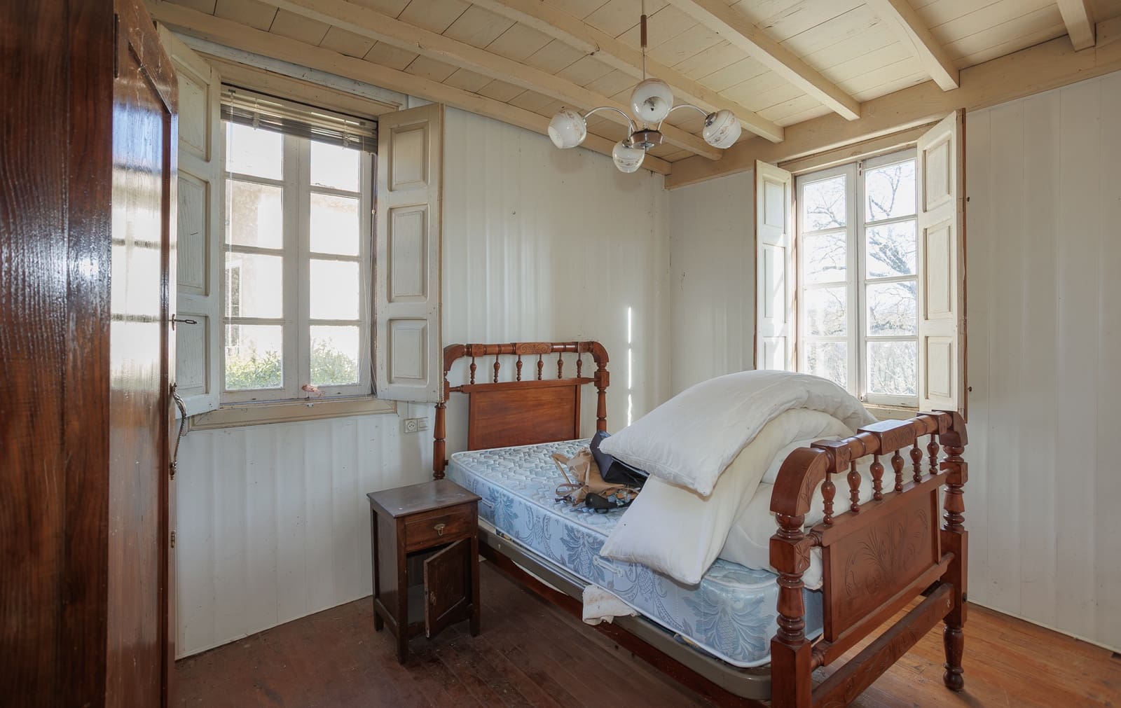 3 bedroom Finca/Country House for sale in Vilar de Barrio - € 75,000 (Ref: 9687473)