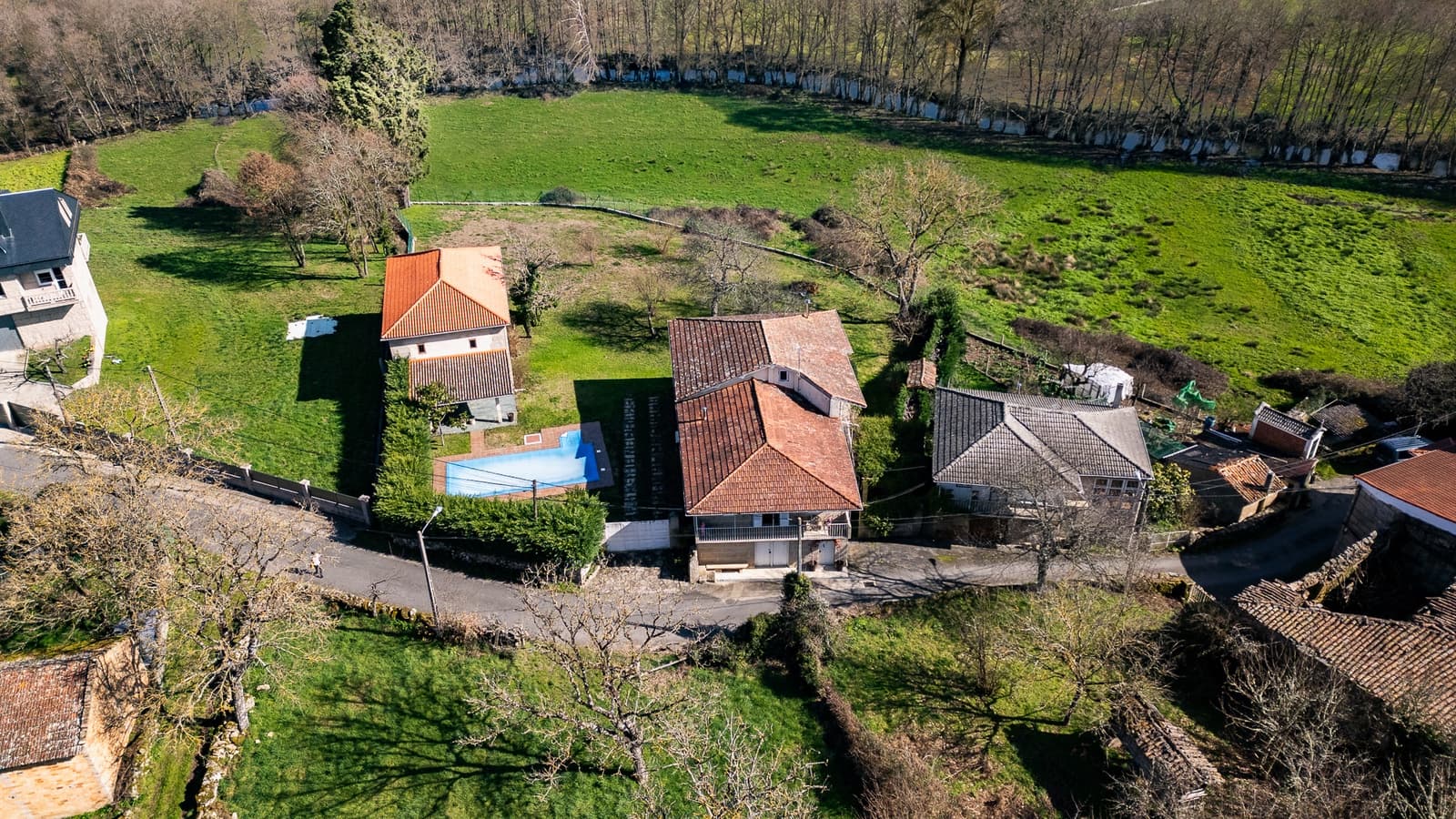 3 bedroom Finca/Country House for sale in Vilar de Barrio - € 75,000 (Ref: 9687473)