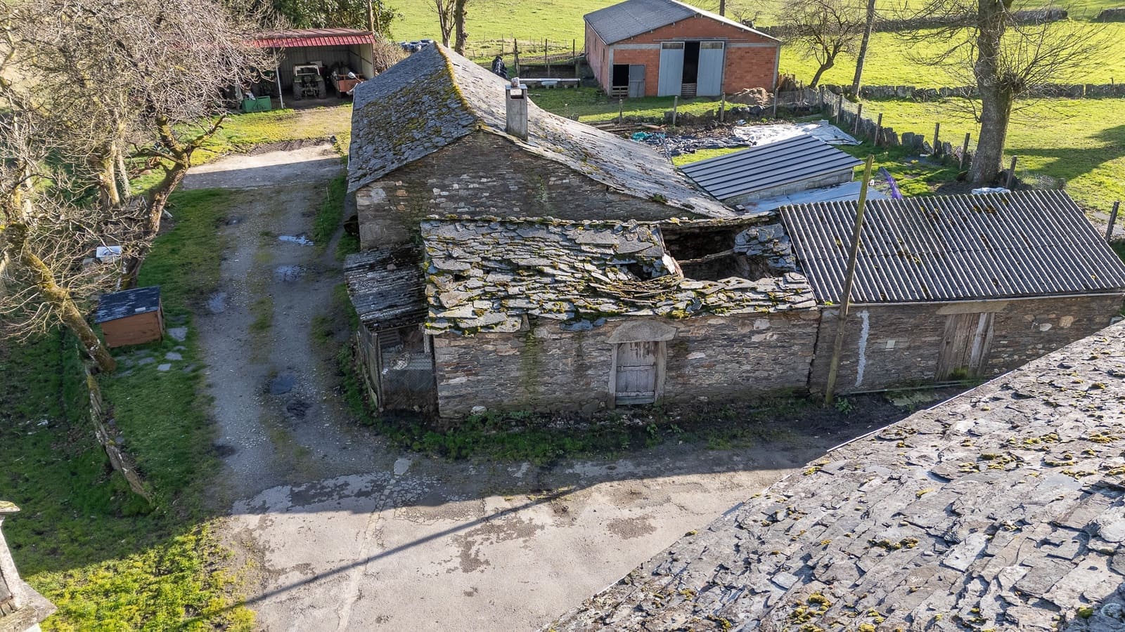 3 soveværelse Finca/Landehus til salg i Guitiriz - € 75.000 (Ref: 9691607)