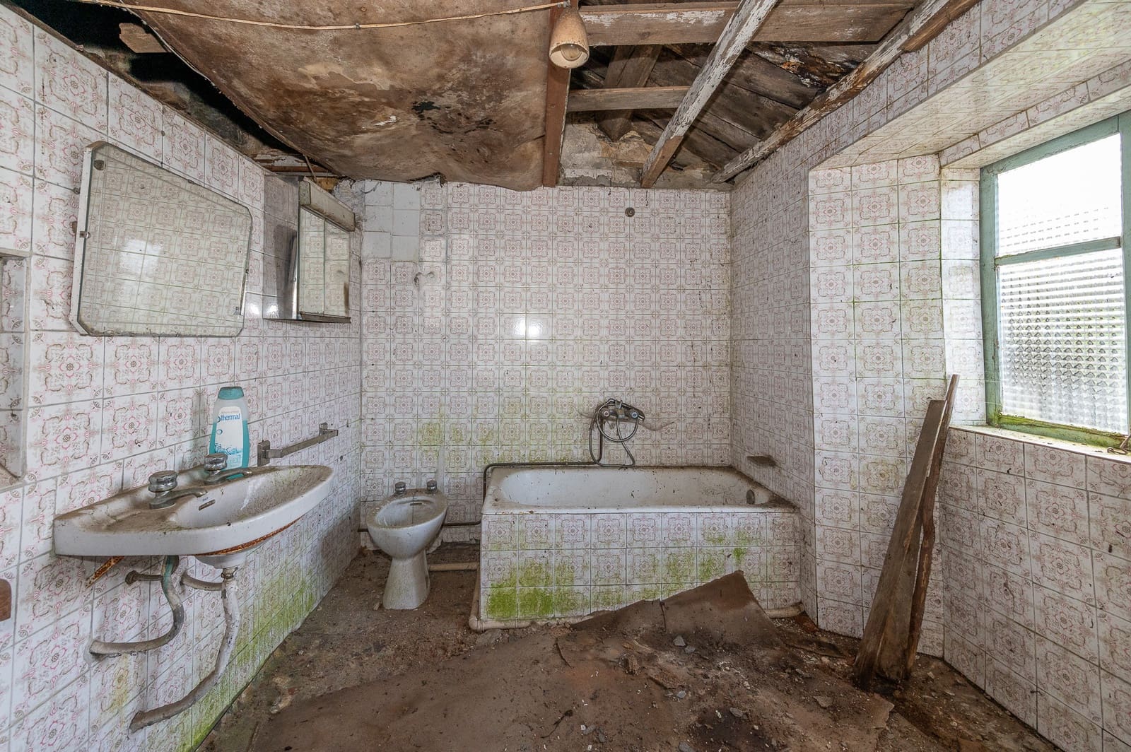 3 soveværelse Finca/Landehus til salg i Guitiriz - € 75.000 (Ref: 9691607)