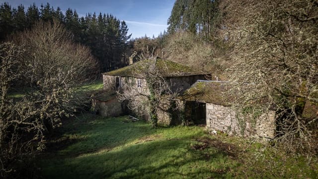 1 soveværelse Finca/Landehus til salg i Outeiro de Rei - € 30.000 (Ref: 9694394)