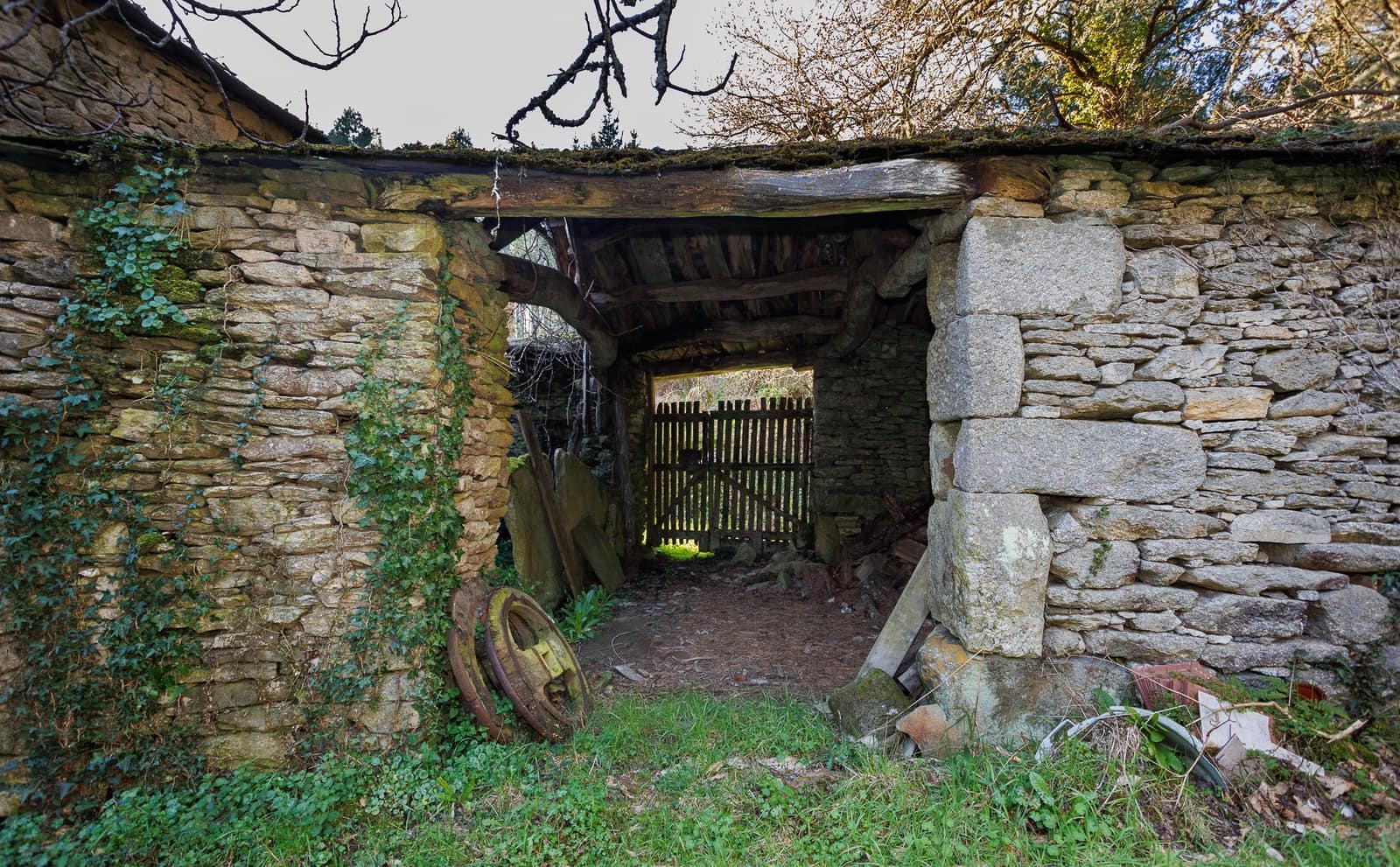 1 soveværelse Finca/Landehus til salg i Outeiro de Rei - € 30.000 (Ref: 9694394)