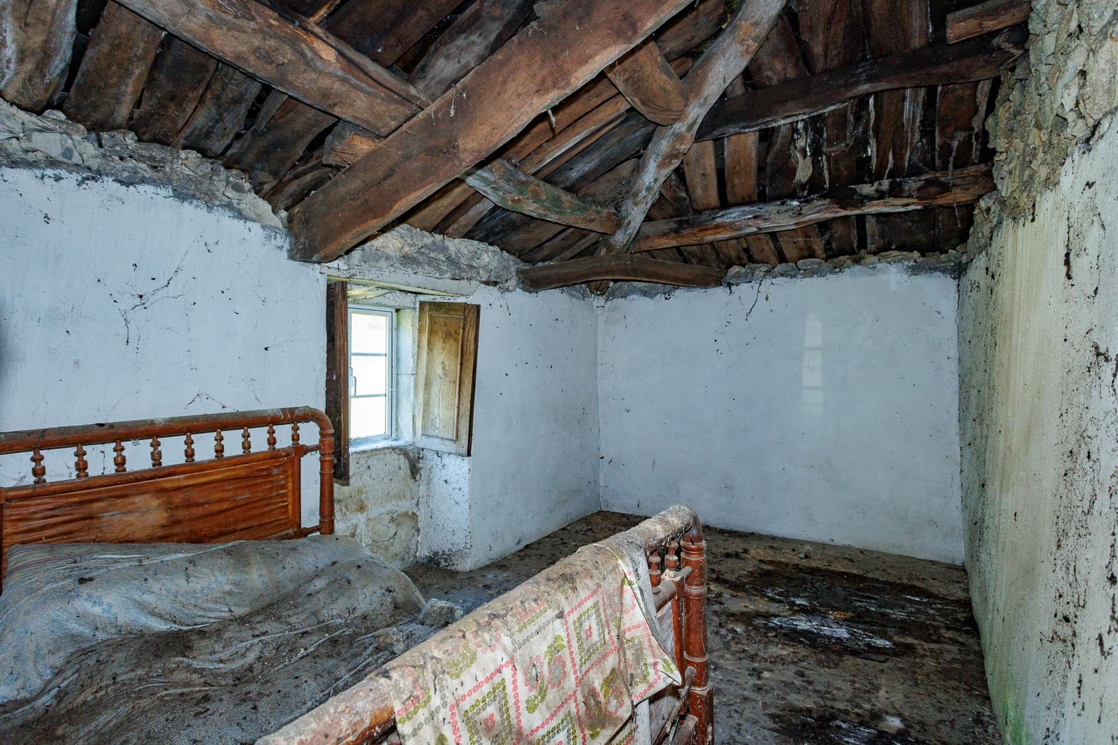 1 soveværelse Finca/Landehus til salg i Outeiro de Rei - € 30.000 (Ref: 9694394)