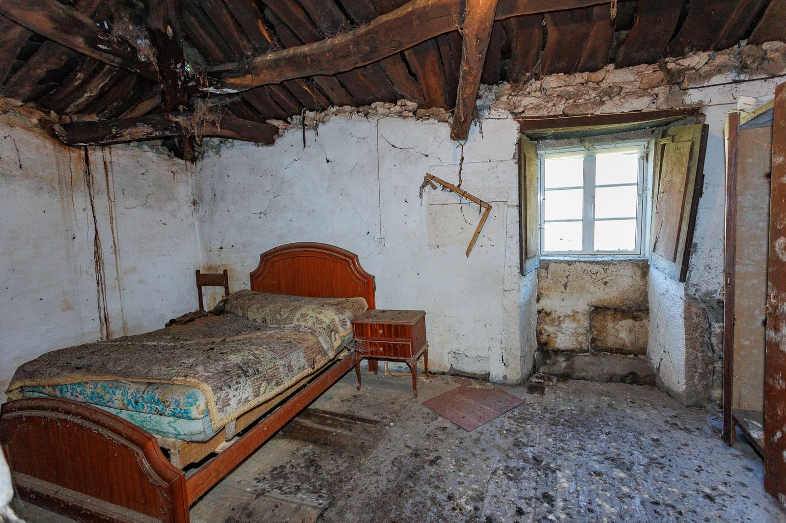 1 soveværelse Finca/Landehus til salg i Outeiro de Rei - € 30.000 (Ref: 9694394)