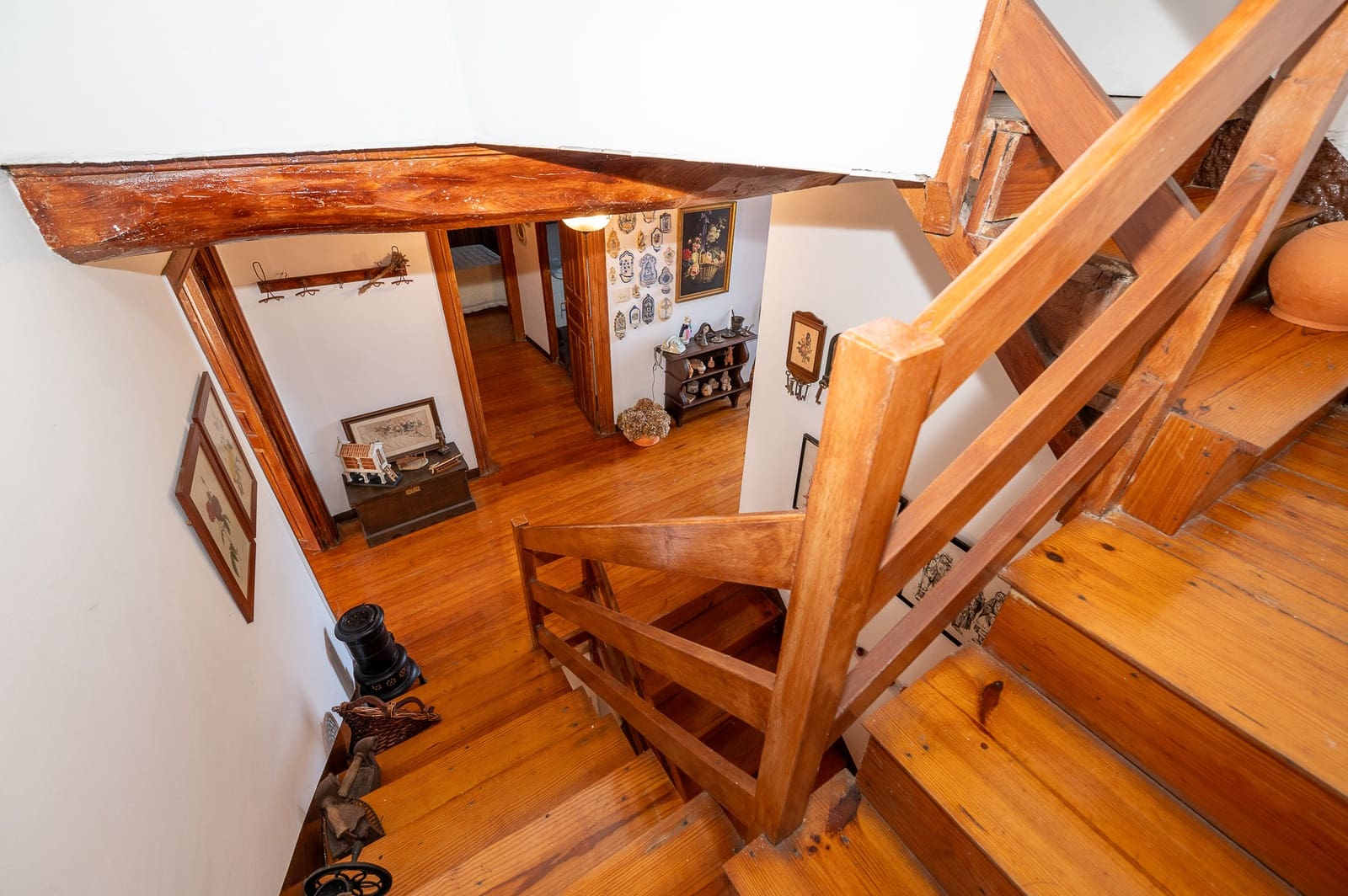 8 bedroom Finca/Country House for sale in Maside with garage - € 390,000 (Ref: 9708046)