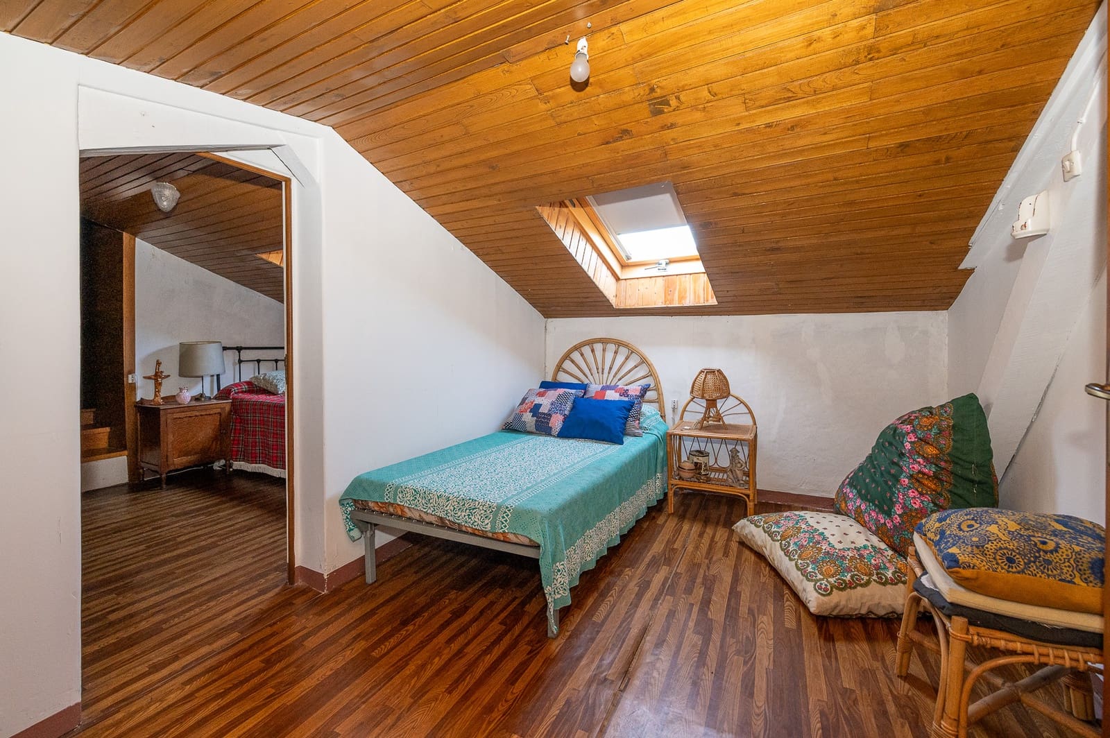 8 bedroom Finca/Country House for sale in Maside with garage - € 390,000 (Ref: 9708046)