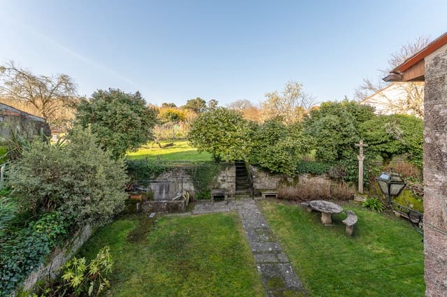 8 bedroom Finca/Country House for sale in Maside with garage - € 390,000 (Ref: 9708046)