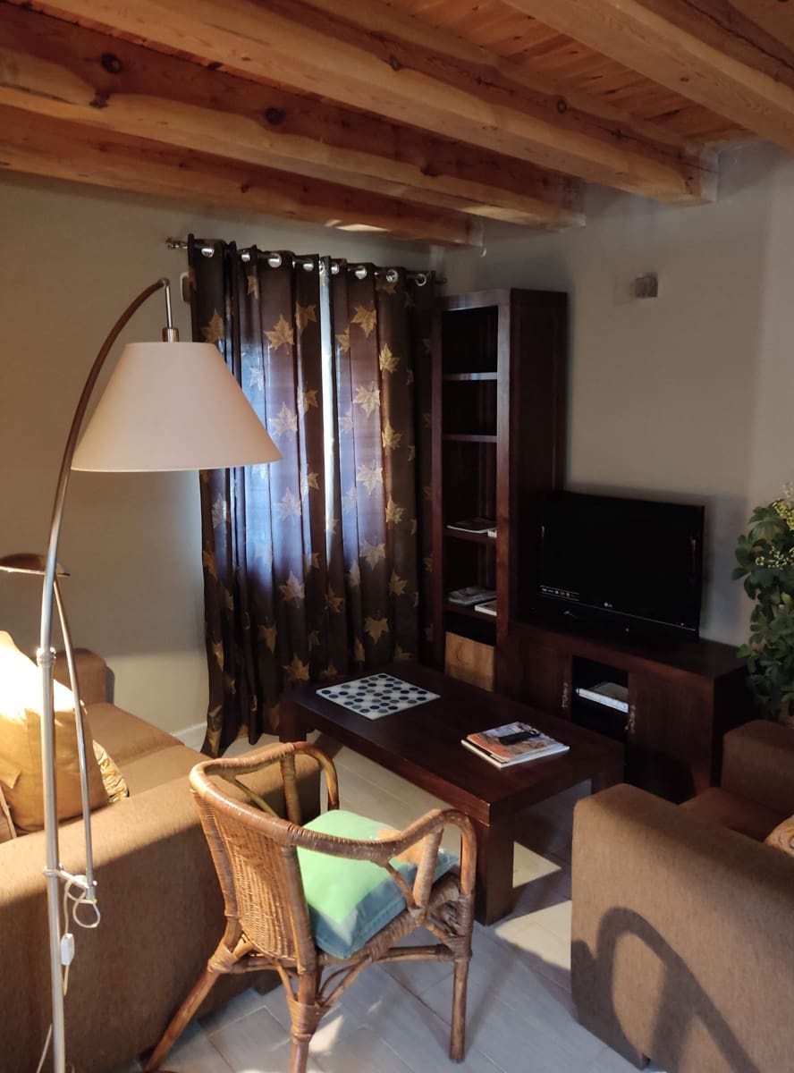 9 bedroom Business for sale in Villar del Rio - € 450,000 (Ref: 9753476)