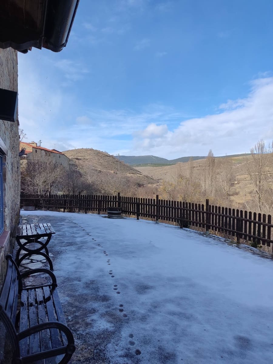 9 bedroom Business for sale in Villar del Rio - € 450,000 (Ref: 9753476)