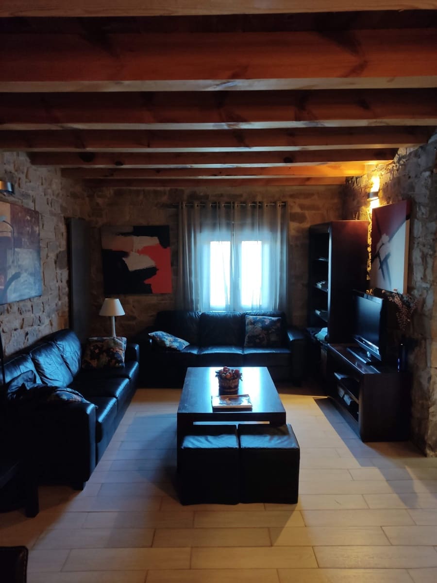 9 bedroom Business for sale in Villar del Rio - € 450,000 (Ref: 9753476)