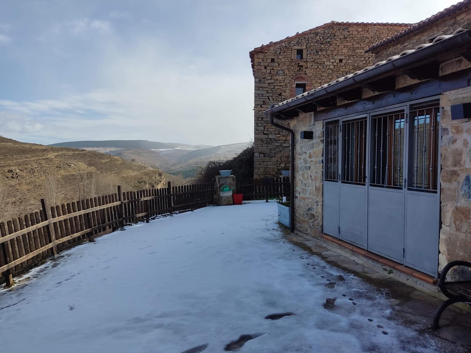 9 bedroom Business for sale in Villar del Rio - € 450,000 (Ref: 9753476)