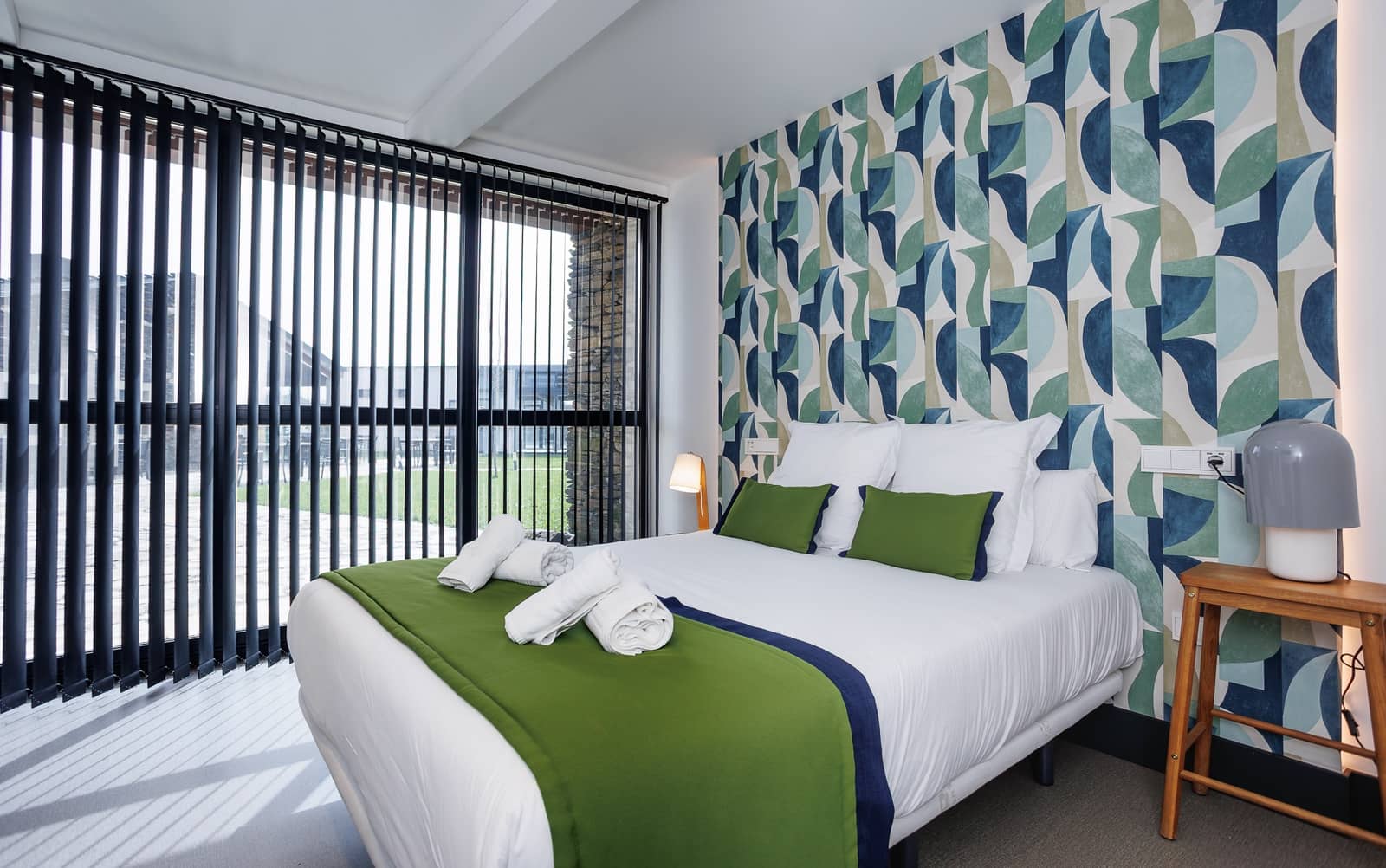 11 bedroom Business for sale in Friol with pool - € 2,000,000 (Ref: 9770958)