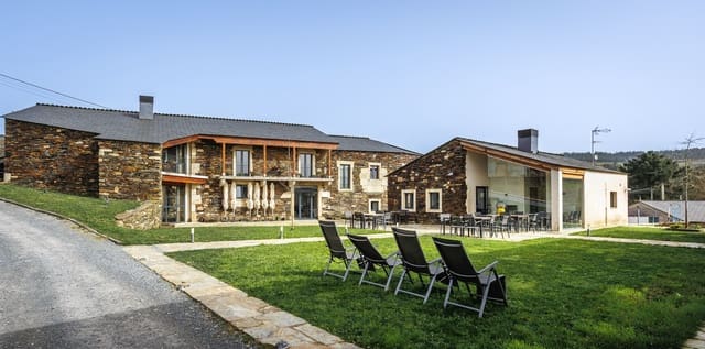 11 camera da letto Azienda in vendita in Friol con piscina - 2.000.000 € (Rif: 9770958)