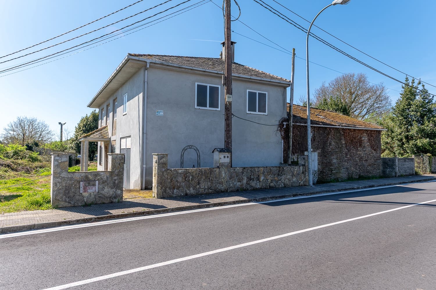 4 quarto Quinta/Casa Rural para venda em Rabade com garagem - 85 000 € (Ref: 9776868)