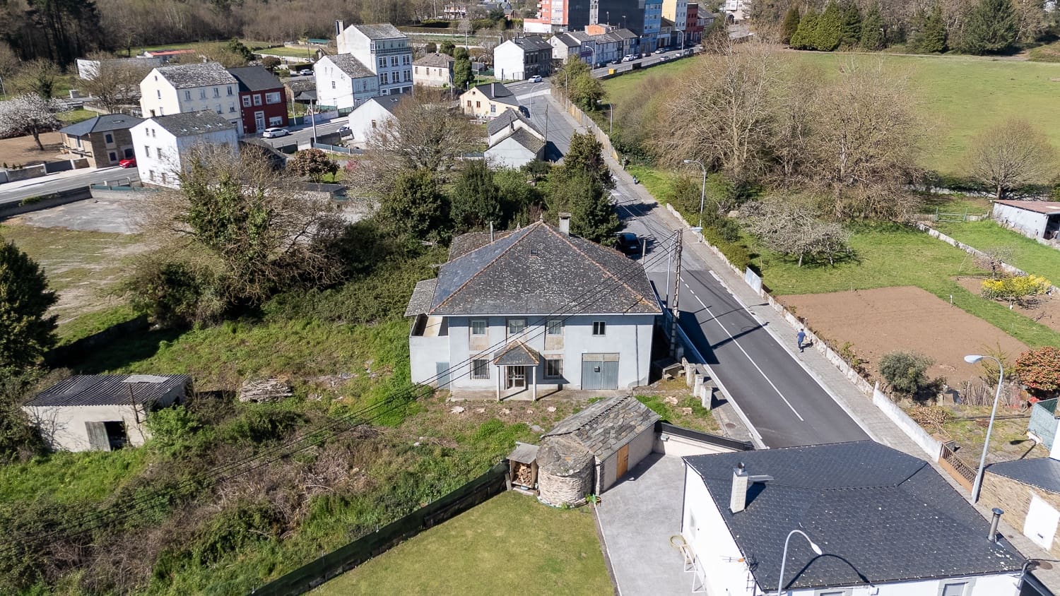 4 quarto Quinta/Casa Rural para venda em Rabade com garagem - 85 000 € (Ref: 9776868)