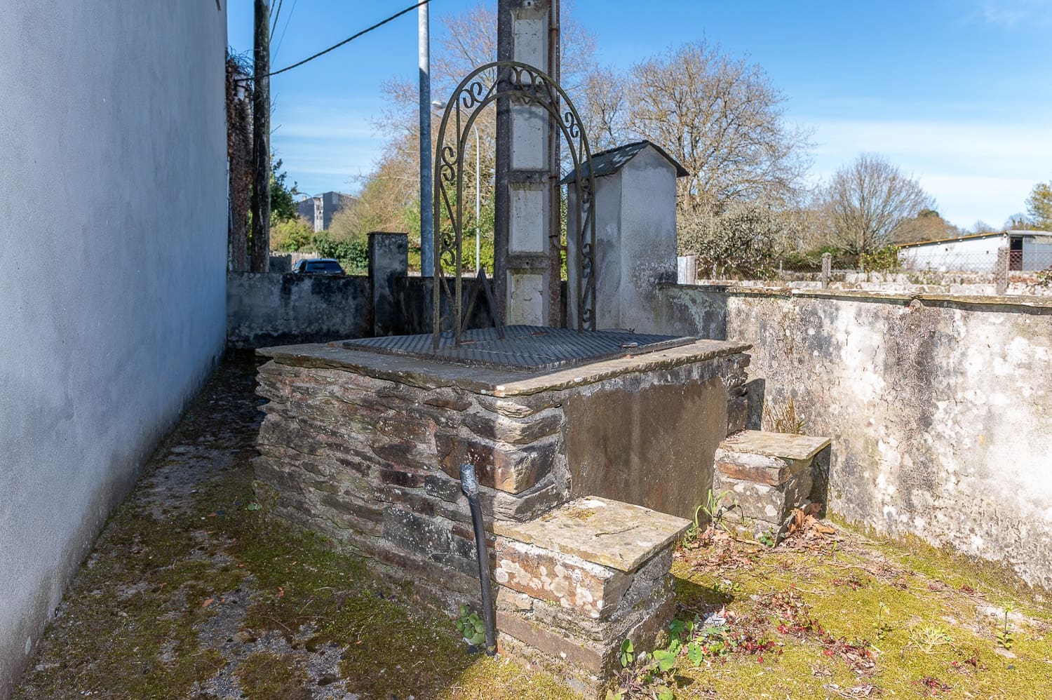4 soverom Finca/Herregård til salgs i Rabade med garasje - € 85 000 (Ref: 9776868)