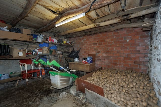 1 soveværelse Finca/Landehus til salg i Outeiro de Rei - € 45.000 (Ref: 9788753)