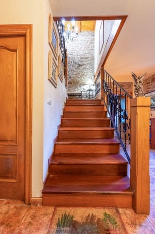 3 slaapkamer Finca/Landhuis te koop in Toques met garage - € 280.000 (Ref: 9795226)