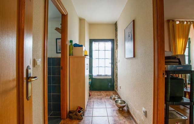 3 slaapkamer Finca/Landhuis te koop in Toques met garage - € 280.000 (Ref: 9795226)