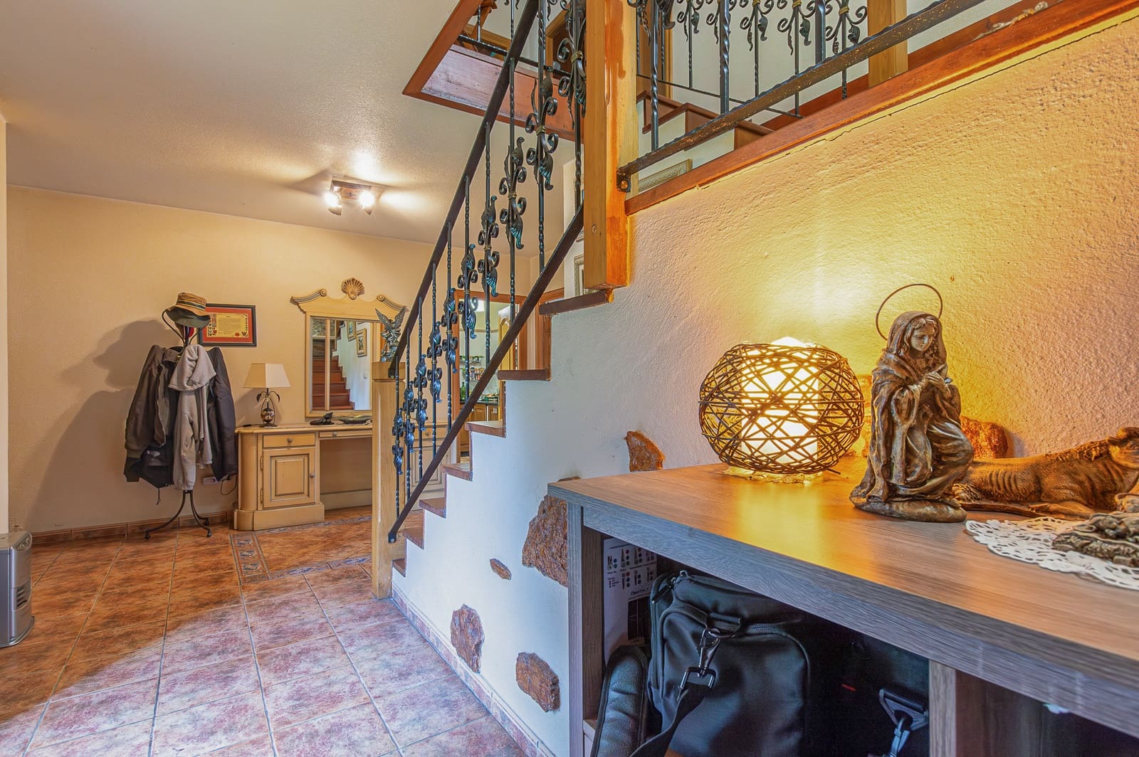 3 slaapkamer Finca/Landhuis te koop in Toques met garage - € 280.000 (Ref: 9795226)