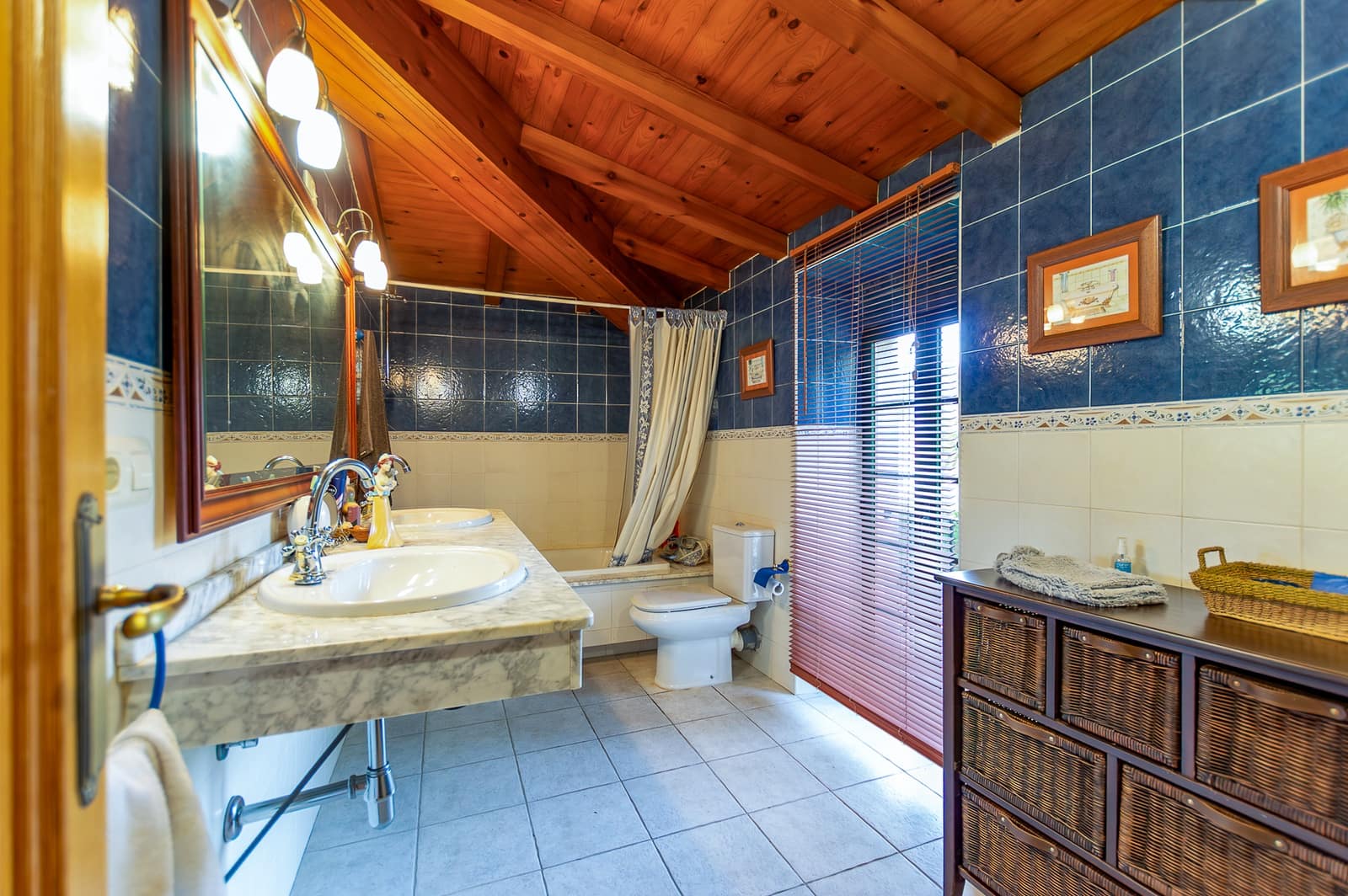 3 slaapkamer Finca/Landhuis te koop in Toques met garage - € 280.000 (Ref: 9795226)