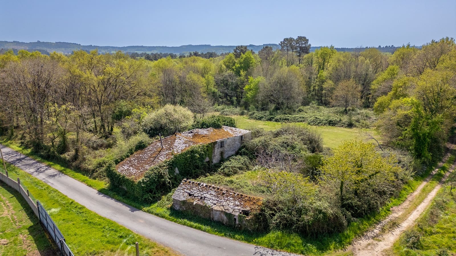 1 makuuhuone Maalaistalo myytävänä paikassa Outeiro de Rei - 90 000 € (Ref: 9802777)