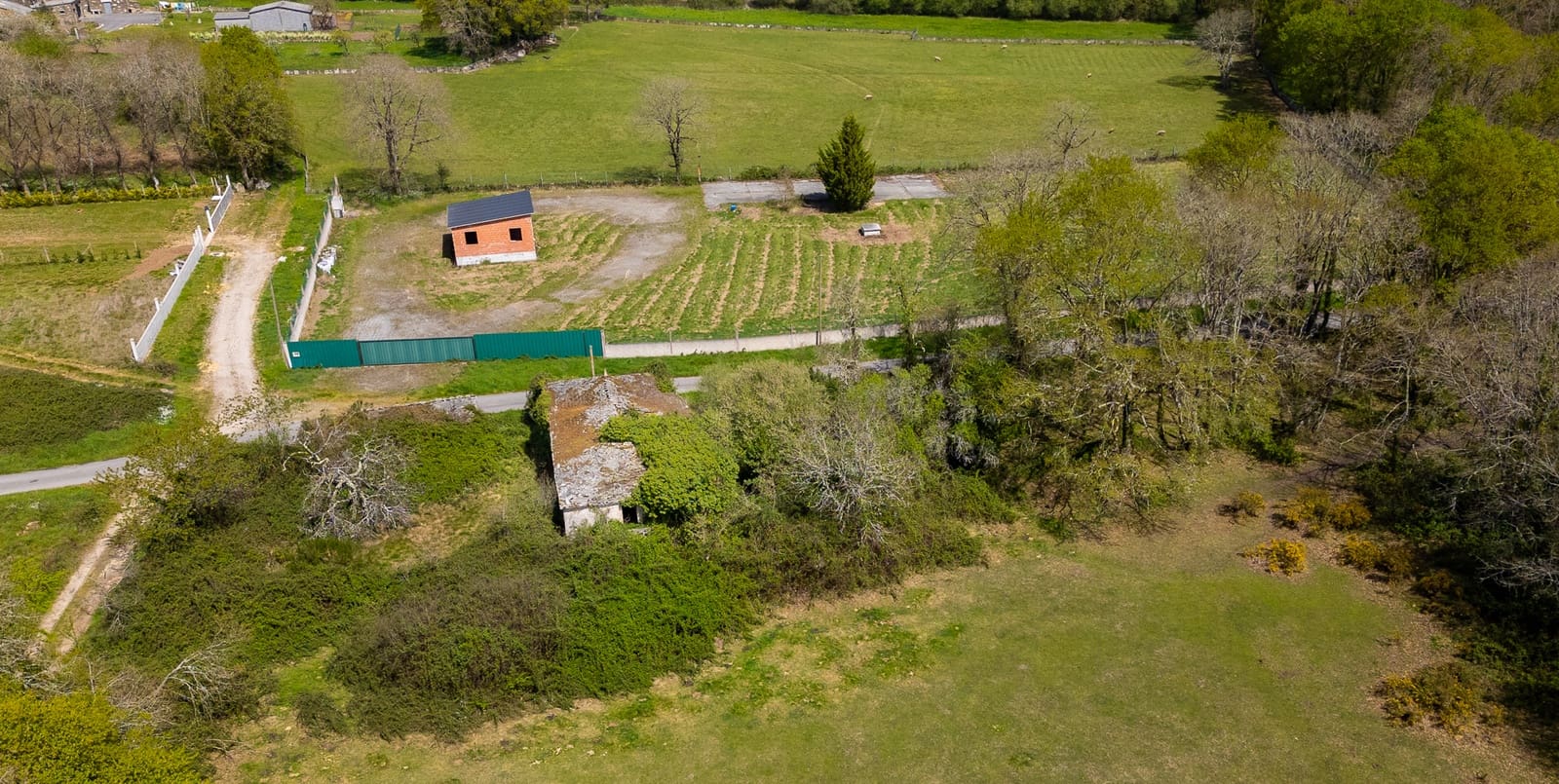 1 makuuhuone Maalaistalo myytävänä paikassa Outeiro de Rei - 90 000 € (Ref: 9802777)